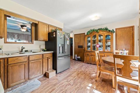 410 N Walnut St, Lagrange, IN 46761 photo 10