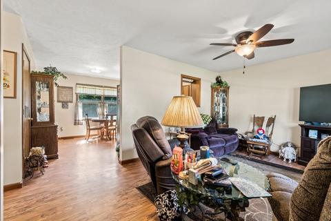 410 N Walnut St, Lagrange, IN 46761 photo 7