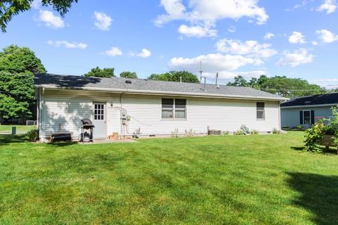 410 N Walnut St, Lagrange, IN 46761 photo 3