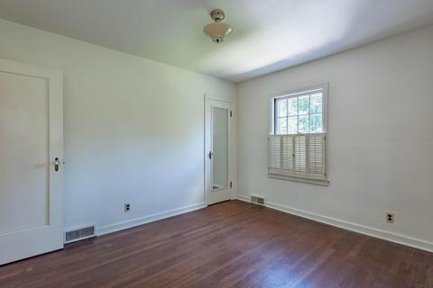 1319 E University St, Bloomington, IN 47401 photo 19