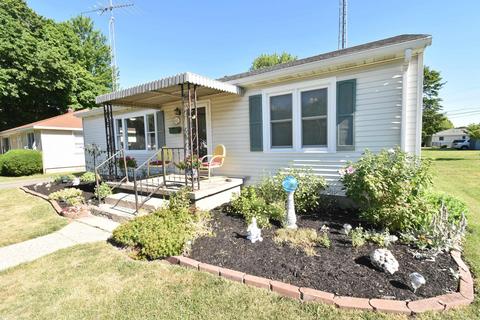 603 E 1st St, Fowler, IN 47944 photo 4