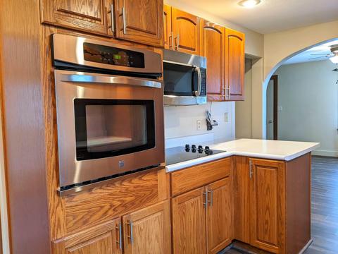 520 E Wiley Ave, Bluffton, IN 46714 photo 9
