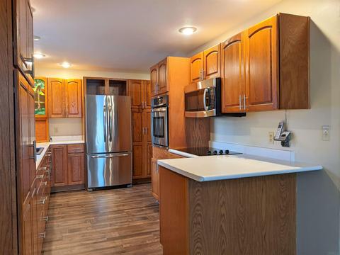 520 E Wiley Ave, Bluffton, IN 46714 photo 6