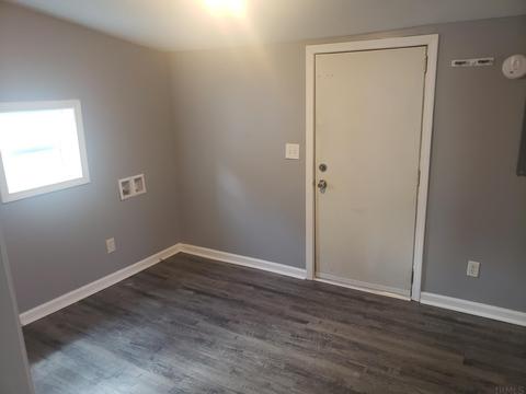 207 E 8th St, Peru, IN 46970 photo 11