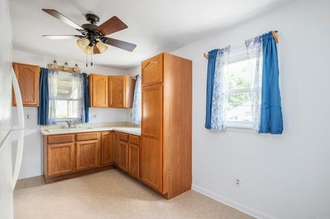 2212 S Hackley St, Muncie, IN 47302 photo 7