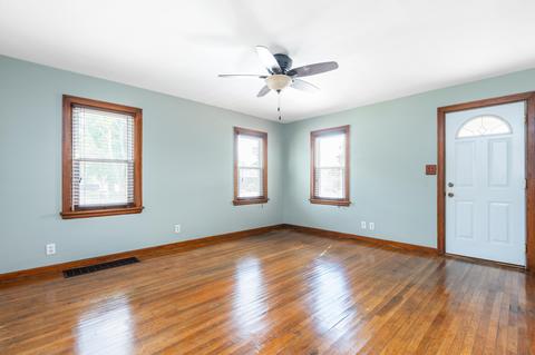 2212 S Hackley St, Muncie, IN 47302 photo 4