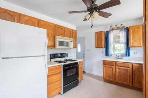 2212 S Hackley St, Muncie, IN 47302 photo 6
