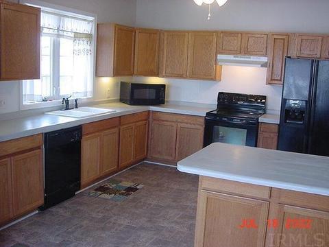 207 W 4th St, Bicknell, IN 47512 photo 32