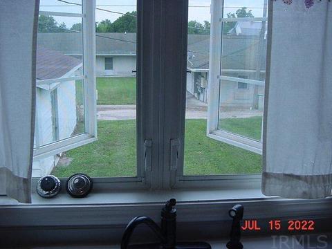 207 W 4th St, Bicknell, IN 47512 photo 15