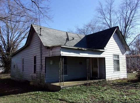 955 Stevens St, Mitchell, IN 47446 photo 1
