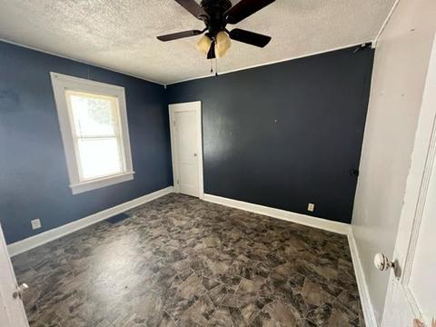 2607 E 8th St, Muncie, IN 47302 photo 3