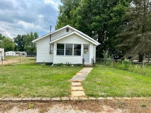 2607 E 8th St, Muncie, IN 47302 photo 1