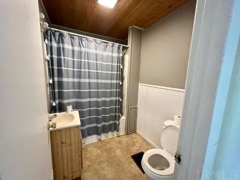 2607 E 8th St, Muncie, IN 47302 photo 16