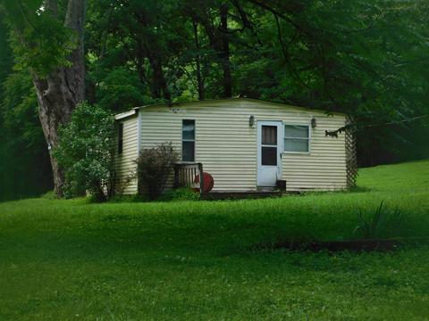 446 Winegar Rd, Mitchell, IN 47446 photo 2