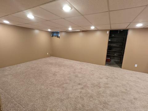 703 Hendricks St, Berne, IN 46711 photo 20