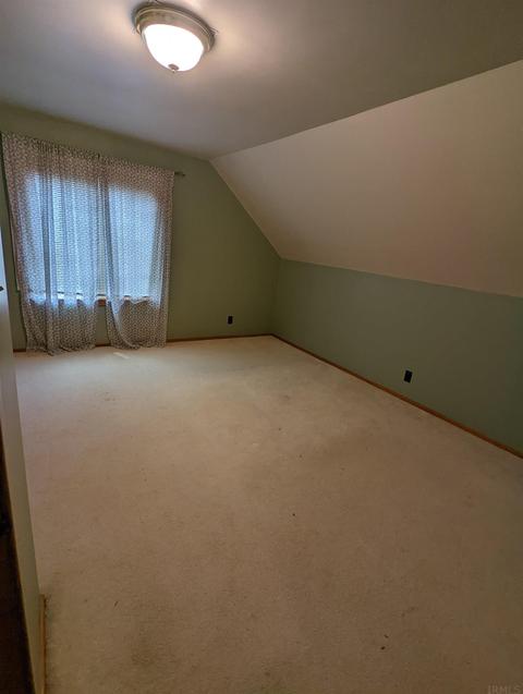 703 Hendricks St, Berne, IN 46711 photo 15