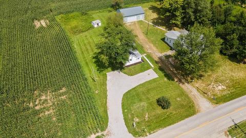 9812 W Yoder Rd, Yoder, IN 46798 photo 3