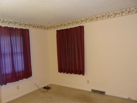 1134 W Brook St, Mitchell, IN 47446 photo 17