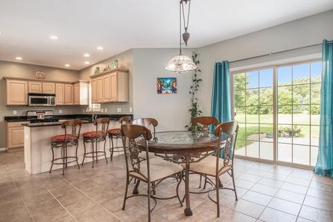 14033 Fox Chase Dr, Granger, IN 46530 photo 10