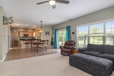 14033 Fox Chase Dr, Granger, IN 46530 photo 11