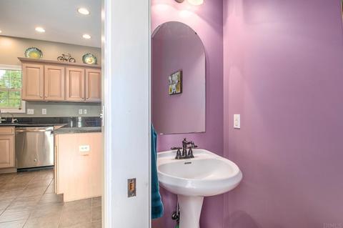 14033 Fox Chase Dr, Granger, IN 46530 photo 24