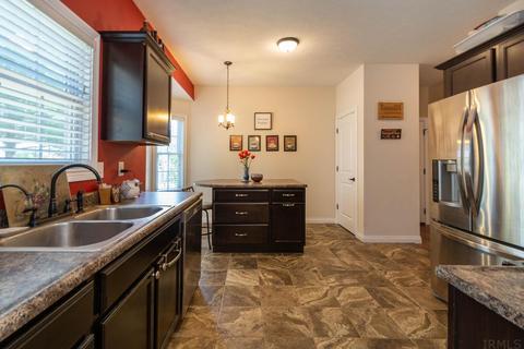 2875 E Garden Path, Bloomington, IN 47401 photo 7