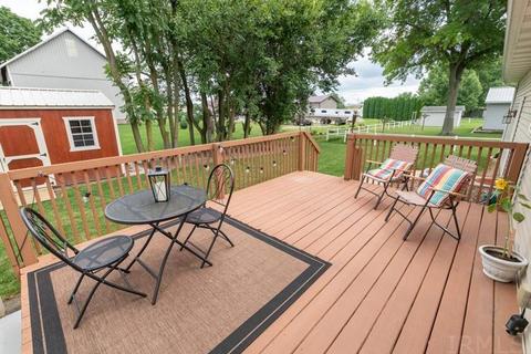 102 Maple Ln, Wakarusa, IN 46573 photo 30