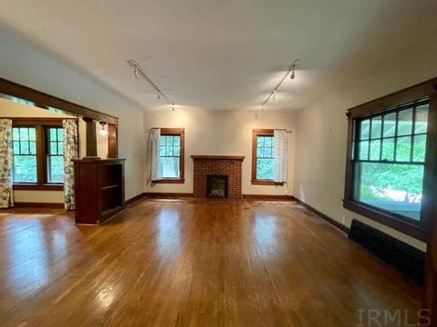 724 E University St, Bloomington, IN 47401 photo 6