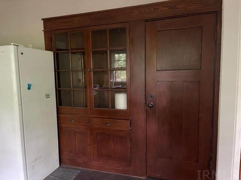 724 E University St, Bloomington, IN 47401 photo 11