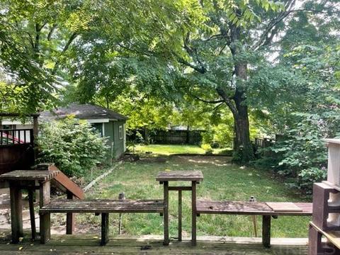 724 E University St, Bloomington, IN 47401 photo 24