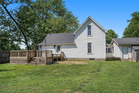 519 E Central St, Akron, IN 46910 photo 2