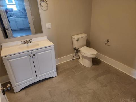 319 E 6th St, Peru, IN 46970 photo 23