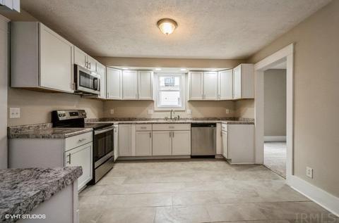 319 E 6th St, Peru, IN 46970 photo 20