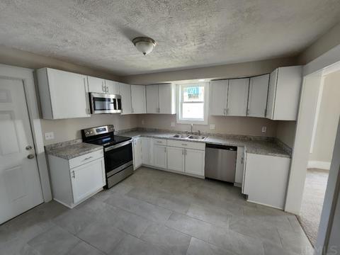 319 E 6th St, Peru, IN 46970 photo 19