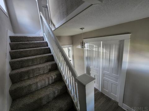 319 E 6th St, Peru, IN 46970 photo 12