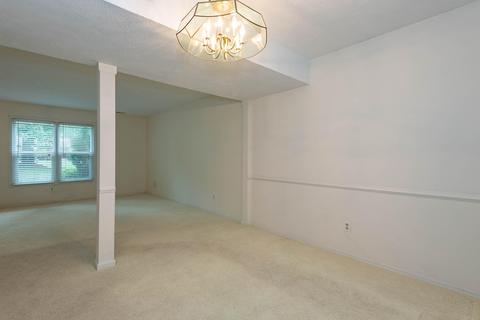 2520 E Rechter Rd, Bloomington, IN 47401 photo 9