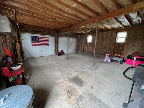 402 E Main St, Chalmers, IN 47929 photo 34