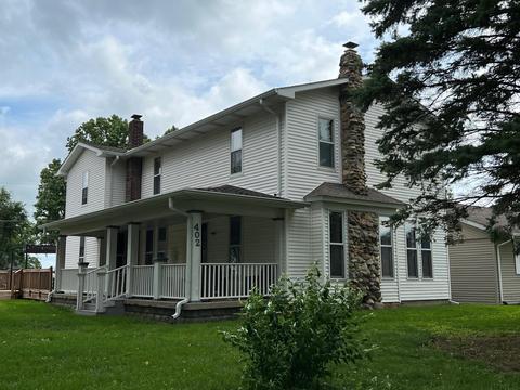 402 E Main St, Chalmers, IN 47929 photo 4