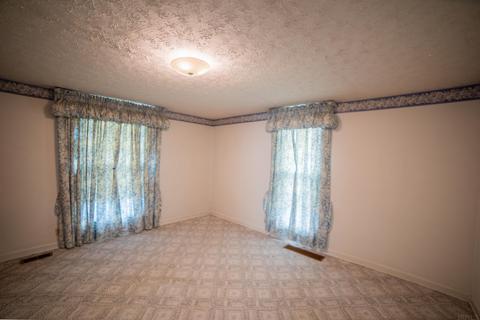 801 Walnut St, Oolitic, IN 47451 photo 11