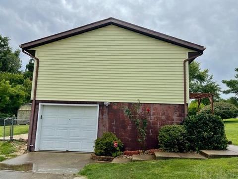 2890 E Carowinds Ct, Bloomington, IN 47401 photo 18