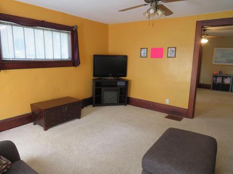 326 E Hill St, Wabash, IN 46992 photo 12