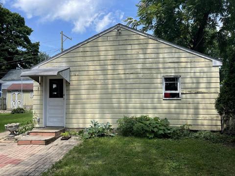 326 E Hill St, Wabash, IN 46992 photo 4
