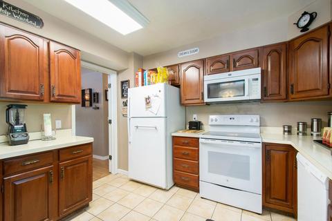58456 Valley View Dr, Elkhart, IN 46517 photo 6