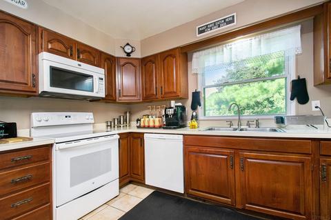 58456 Valley View Dr, Elkhart, IN 46517 photo 7