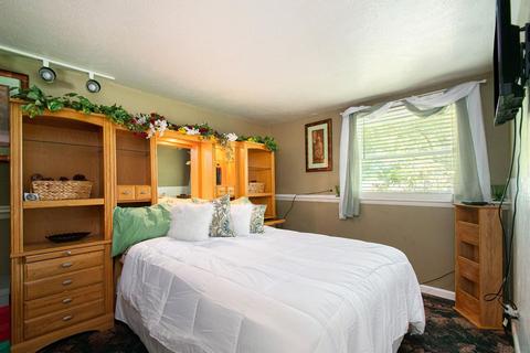 58456 Valley View Dr, Elkhart, IN 46517 photo 16