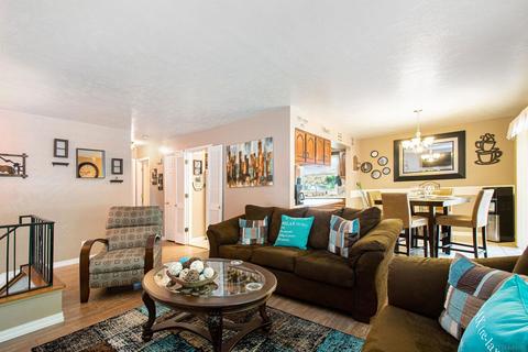 58456 Valley View Dr, Elkhart, IN 46517 photo 3