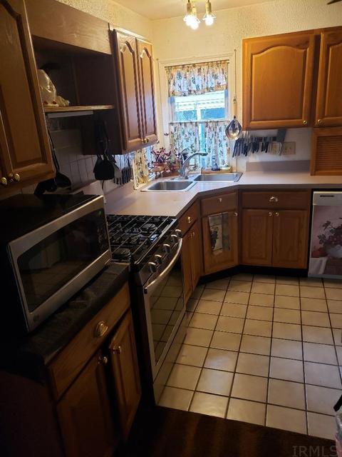 3205 W Devon Rd, Muncie, IN 47304 photo 7