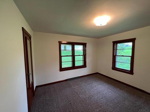 705 Walnut St, Jasper, IN 47546 photo 6