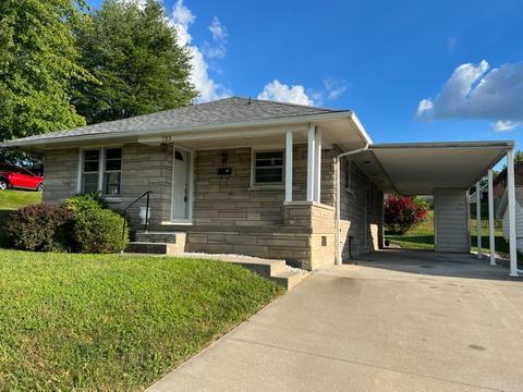 705 Walnut St, Jasper, IN 47546 photo 1