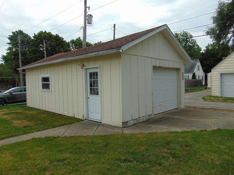 528 E Central Ave, Bluffton, IN 46714 photo 10